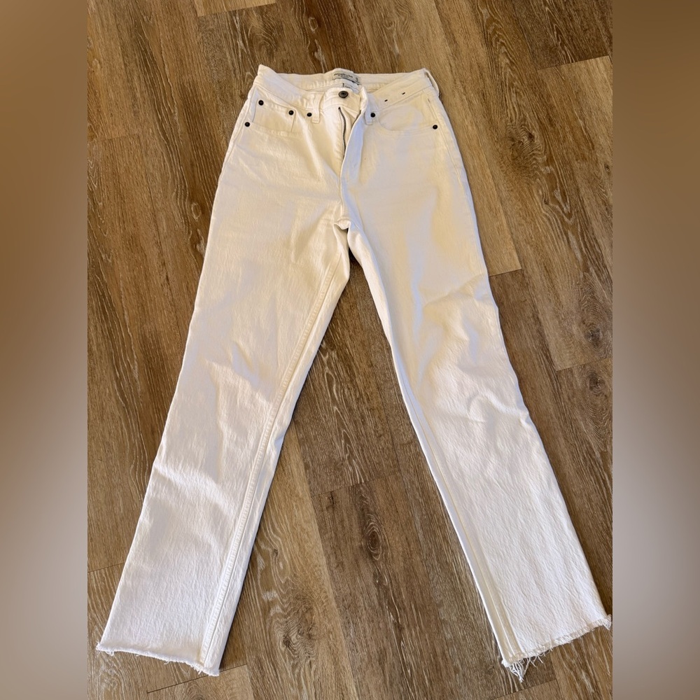 Abercrombie 90s straight mid rise curve love jeans size 25/0